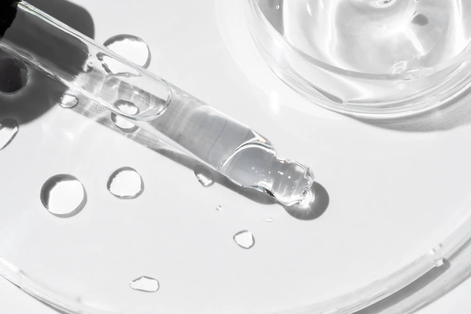 The Science Behind Qualash Lash Growth Serum